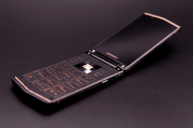 金立w919翻盖新机曝光商务感前后双屏