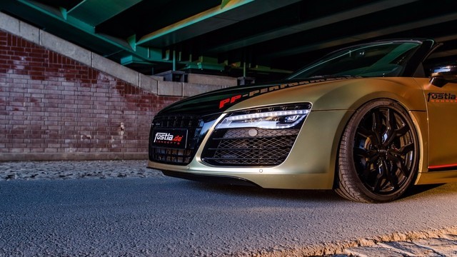fostla.deٵװ µR8 V10 Spyder