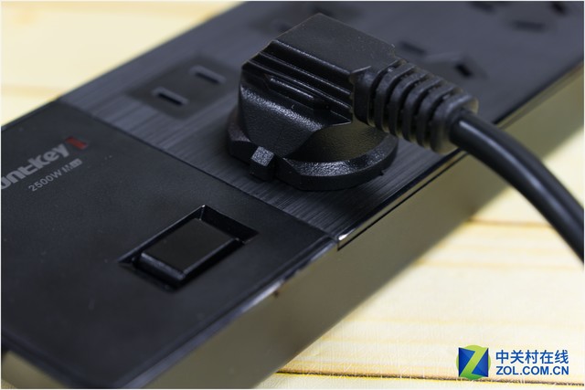 4USB+IQܳ磺SV706 