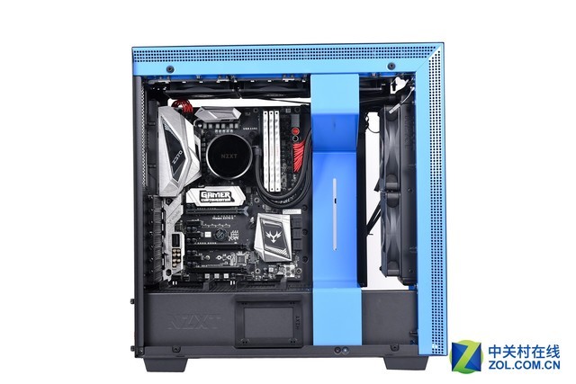 Сͻ  NZXT H700i 