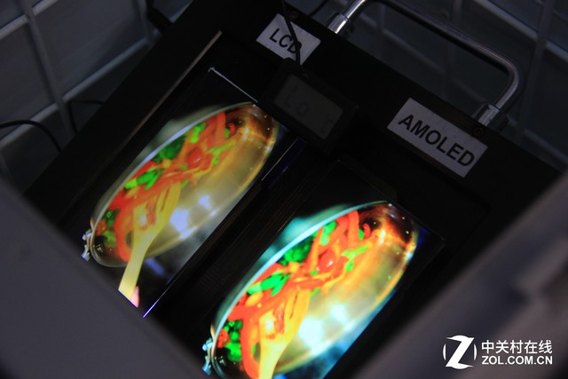 AMOLEDVR ͻԹCES Asia 