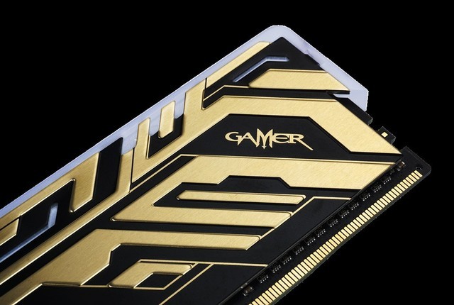 三款GAMER灯条内存怎么选 看完自有答案