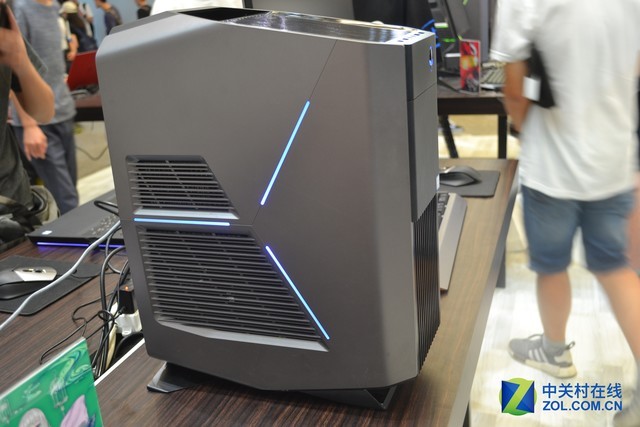 cj现场产品速评之外星人展台aurorar6