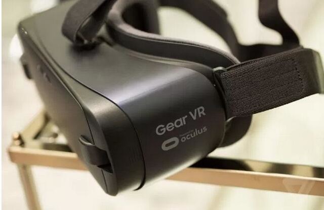 Ƴ VR ڼ롸 