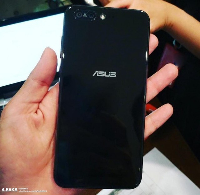 835˫ӳ ˶ZenFone 4ع 