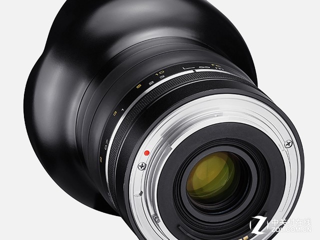 高素质超广新选择 三洋发布14mm f/2.4镜