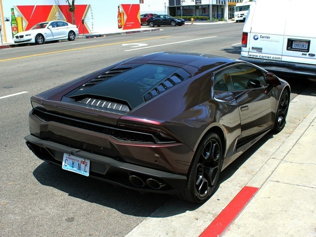ǰ Huracn LP610-4