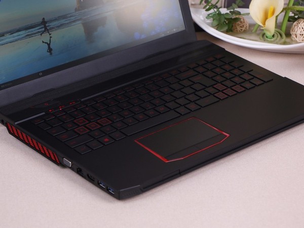 炫龙炎魔T1-Pro新品首发引爆行业