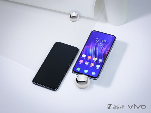 ͨ޿״ˮ vivo APEX 2019ͼ