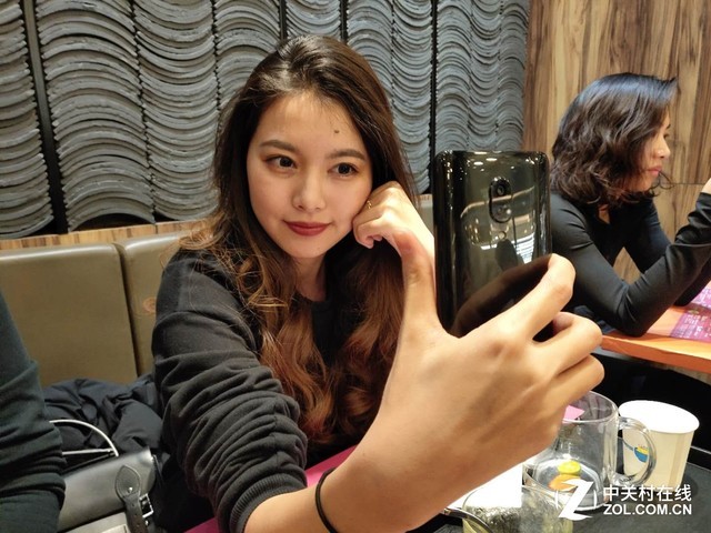 �ع⣡�༭�ֻ������ɾ��1����Ƭ������ 