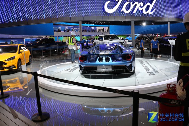 ۼ۳Aventador ȫ¸GTй678 