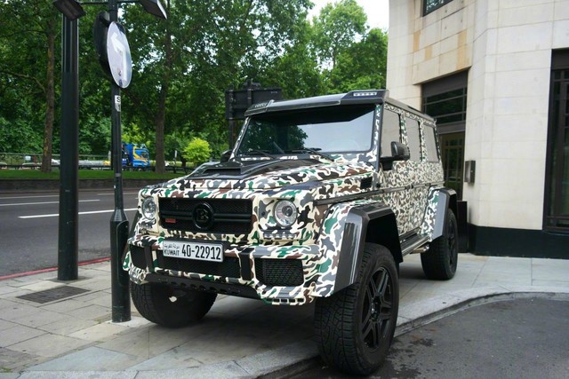 ÷˹-Brabus G 500 4X4Բɫ