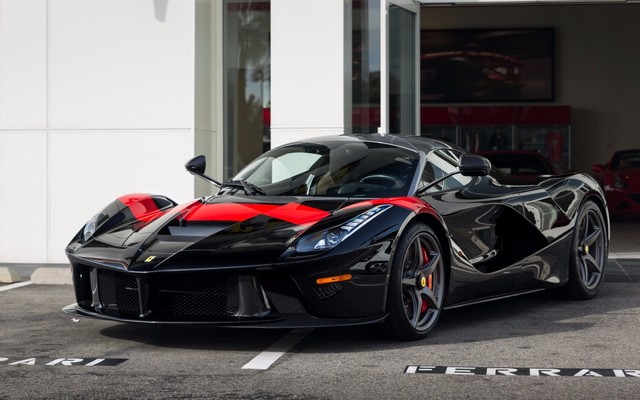 ߵ LaFerrariͼ