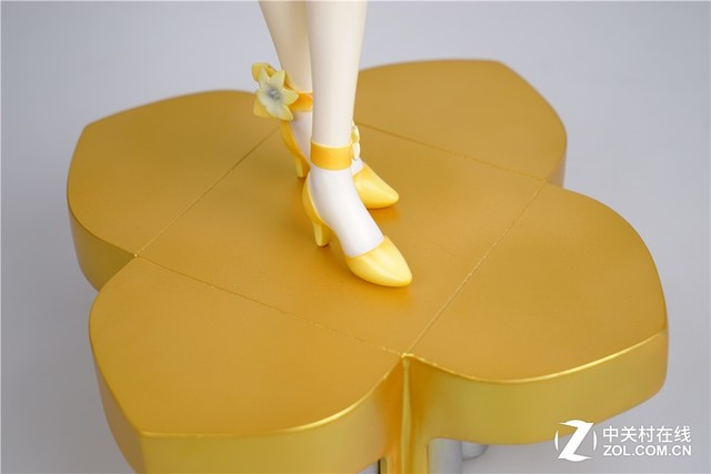 ZԼս      