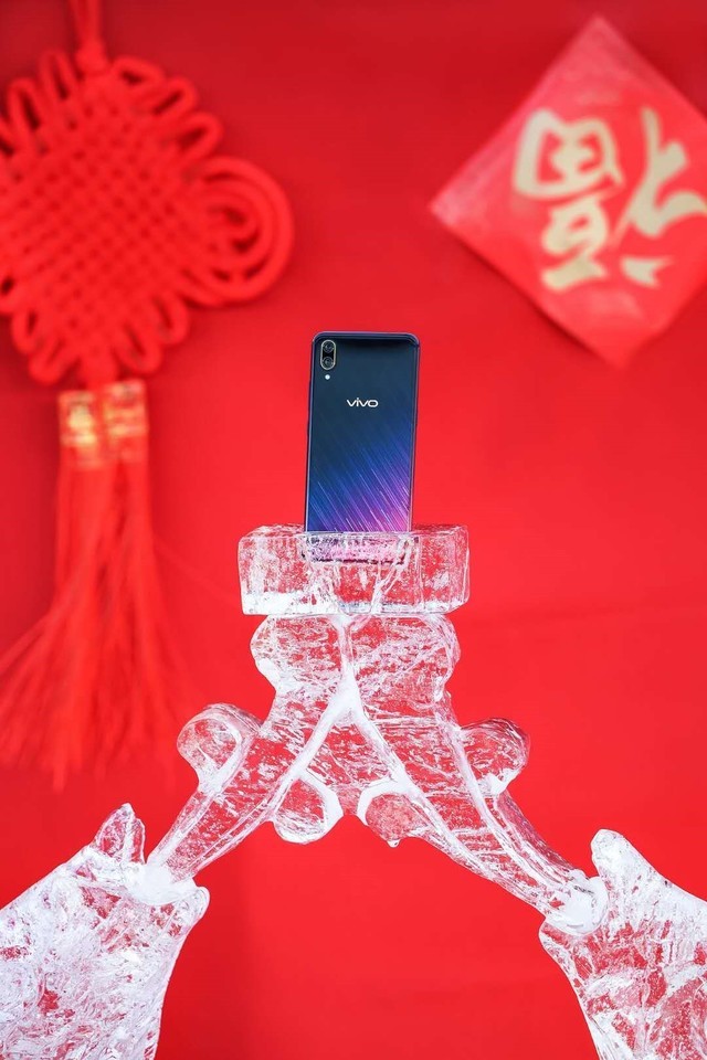 X23幻彩版 星语新愿冰雕锦鲤助你新年欧气全开