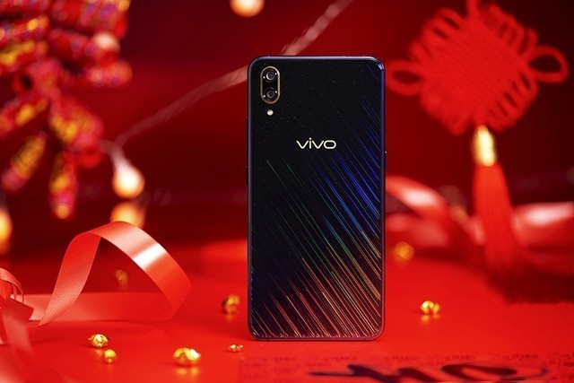 X23幻彩版 星语新愿冰雕锦鲤助你新年欧气全开