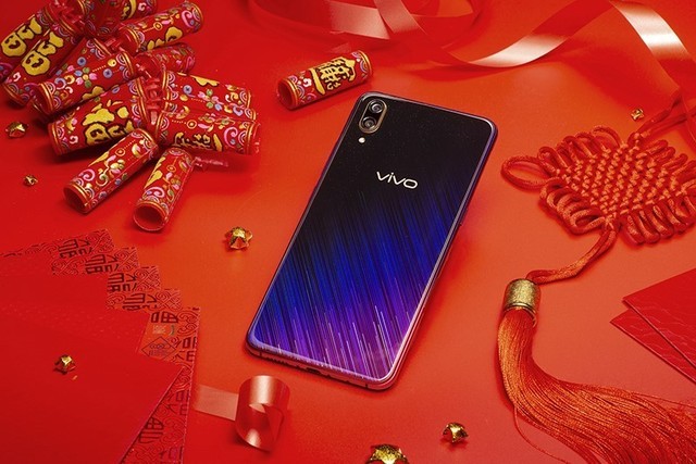 X23幻彩版 星语新愿冰雕锦鲤助你新年欧气全开