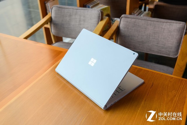 距离极致还有多远?Surface Book 2评测 