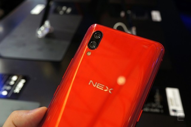 vivo NEXʯ ɫֵ