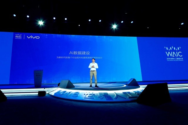 只有一颗做手机的心,肯定是做不好手机的。