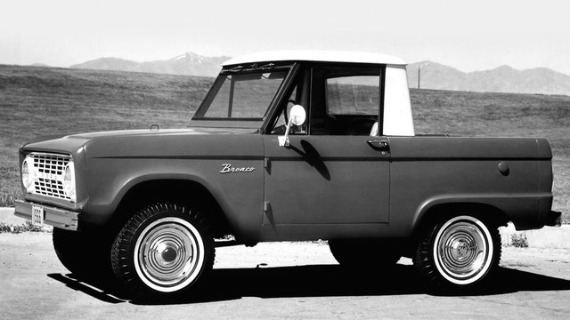 逝去的光辉第一代福特烈马越野车