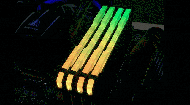 ޣVENGEANCE RGB PROڴײ 