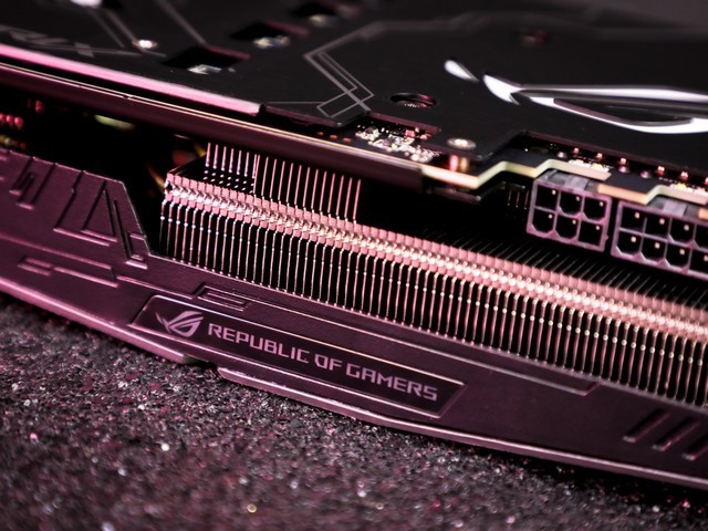 ROG Strix RTX 2060Կͼ
