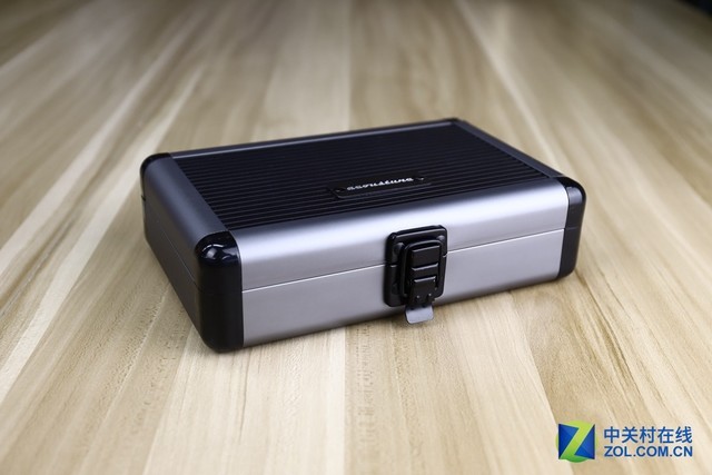 ֵŻ Acoustune HS1551CU 