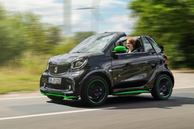 奔驰smart调整产品线敞篷版引人注目