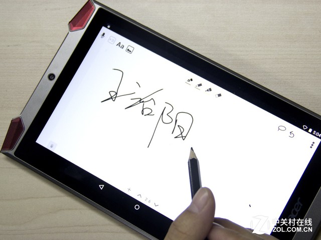 Ϸ˳ӶPredator 8 
