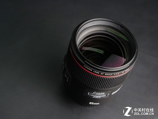 ۾ EF 85/1.4L IS USM 