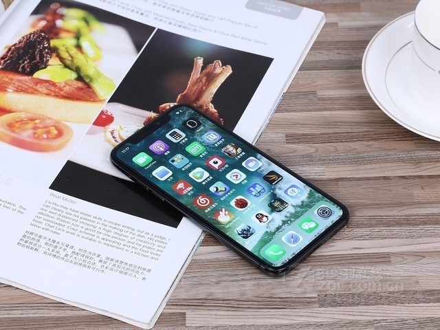 iPhone X ƻQ1Ӫ868Ԫ 