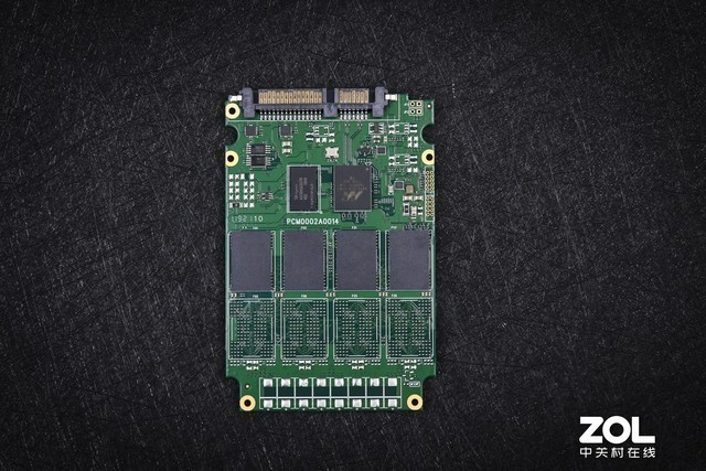 P100 Pixel Module 洋固态当道 国货真的靠不住?实测打脸了(全文)_紫光 P100系列 P100-128_游戏硬件存储-中关村在线
