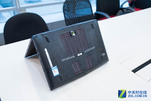 The first test of the top game of 980M 40% GTX1060