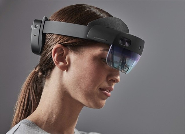 微软HoloLens 2国行版发售 27388元