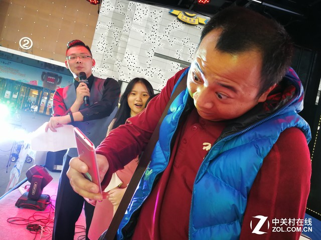 HUAWEI nova����ȫ��Ѳ��Բ����Ļ 