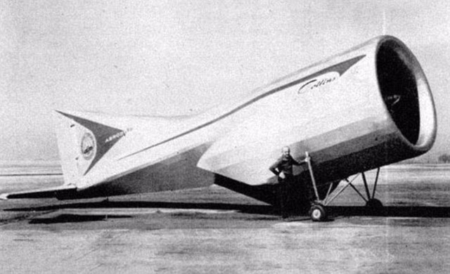 这是德国工程师亚历山大-利佩什设计的aerodyne双螺旋桨无翼飞机,制造