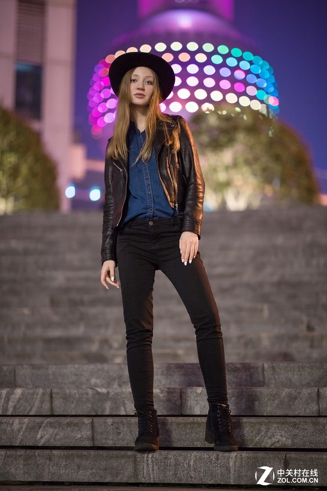 ܷͷ 85mm F1.4ʵսģ 