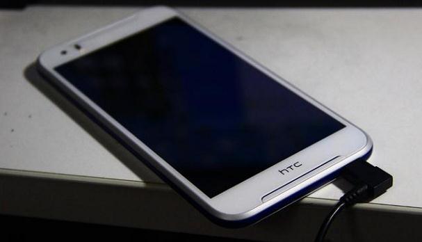 ° HTC Desire 830ع 