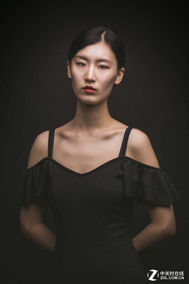 ܷͷ 85mm F1.4ʵսģ 