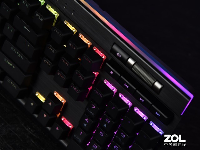 Cherry  ̺K95 RGB PLATINUM XT 