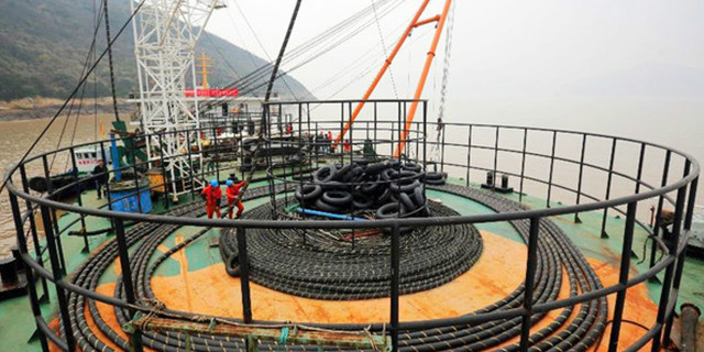 �Ƽ�ʷ��1��28��������ս�ߺš����ձ�ը 