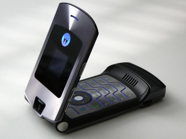 һ˵ĵһӦһŵ
ʵһʷʷMotorola Razr 2008