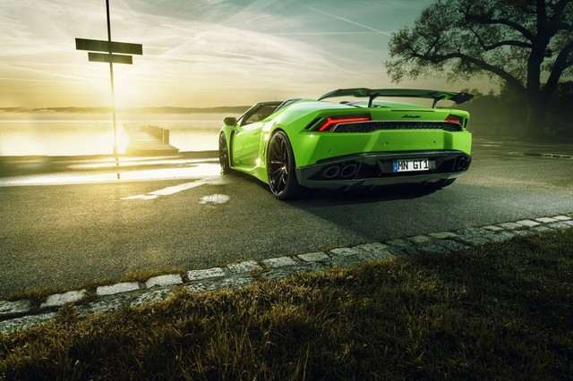 ţ Lamborghini Huracan Spyder