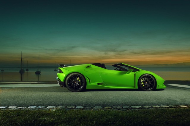 ţ Lamborghini Huracan Spyder