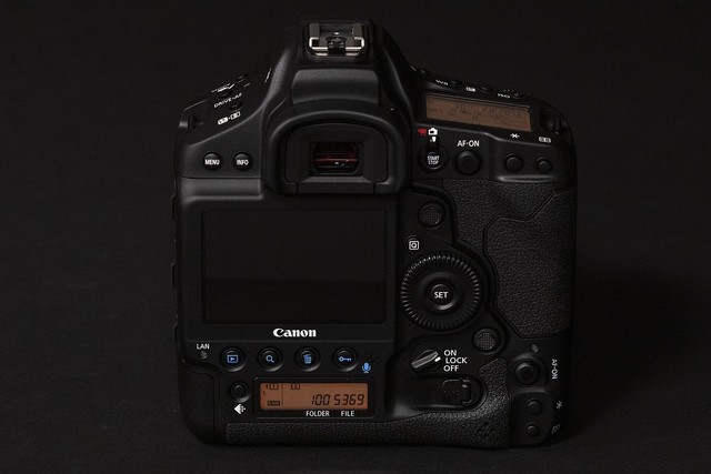 44999Ԫ콢 EOS-1D X Mark жǿ 