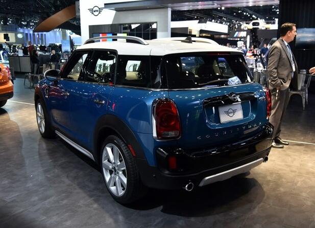 ȫMINI COUNTRYMAN218 