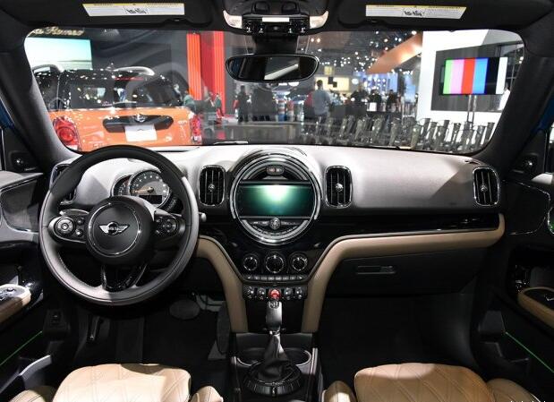 ȫMINI COUNTRYMAN218 