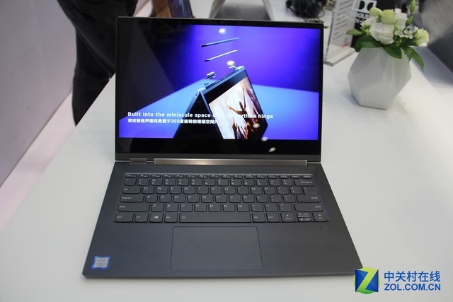 ������Tech World 2018����������YOGA 7 Pro 