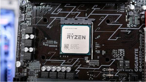 AMD 꽻7nm Zen 2BUG 